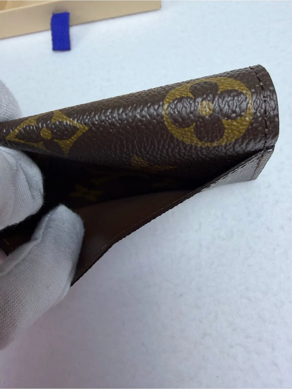 Like New Louis Vuitton Monogram Pocket Organizer Wallet Card Holder w/ Microchip